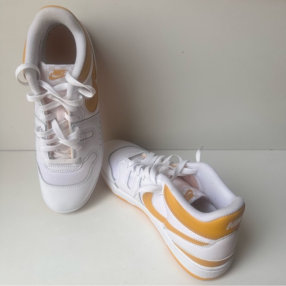 Nike Mac Attack Yellow & White Men’s Athletic Shoes Size:9.5 - Picture 9 of 11
